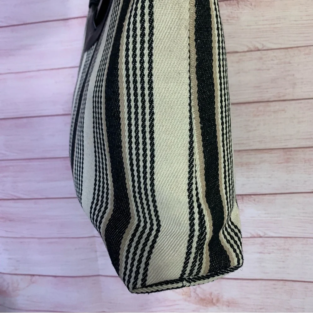 JustFab First Class‎ Getaway Tote